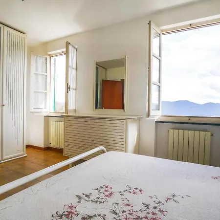 Hébergement de vacances 3 Bedroom In *