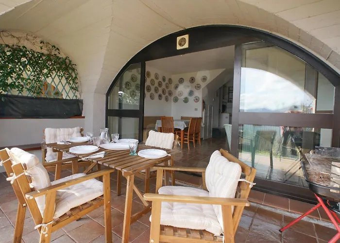 Holiday home 3 Bedroom In Tavarone